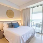 Cosy Seaside Studio With Sunset View