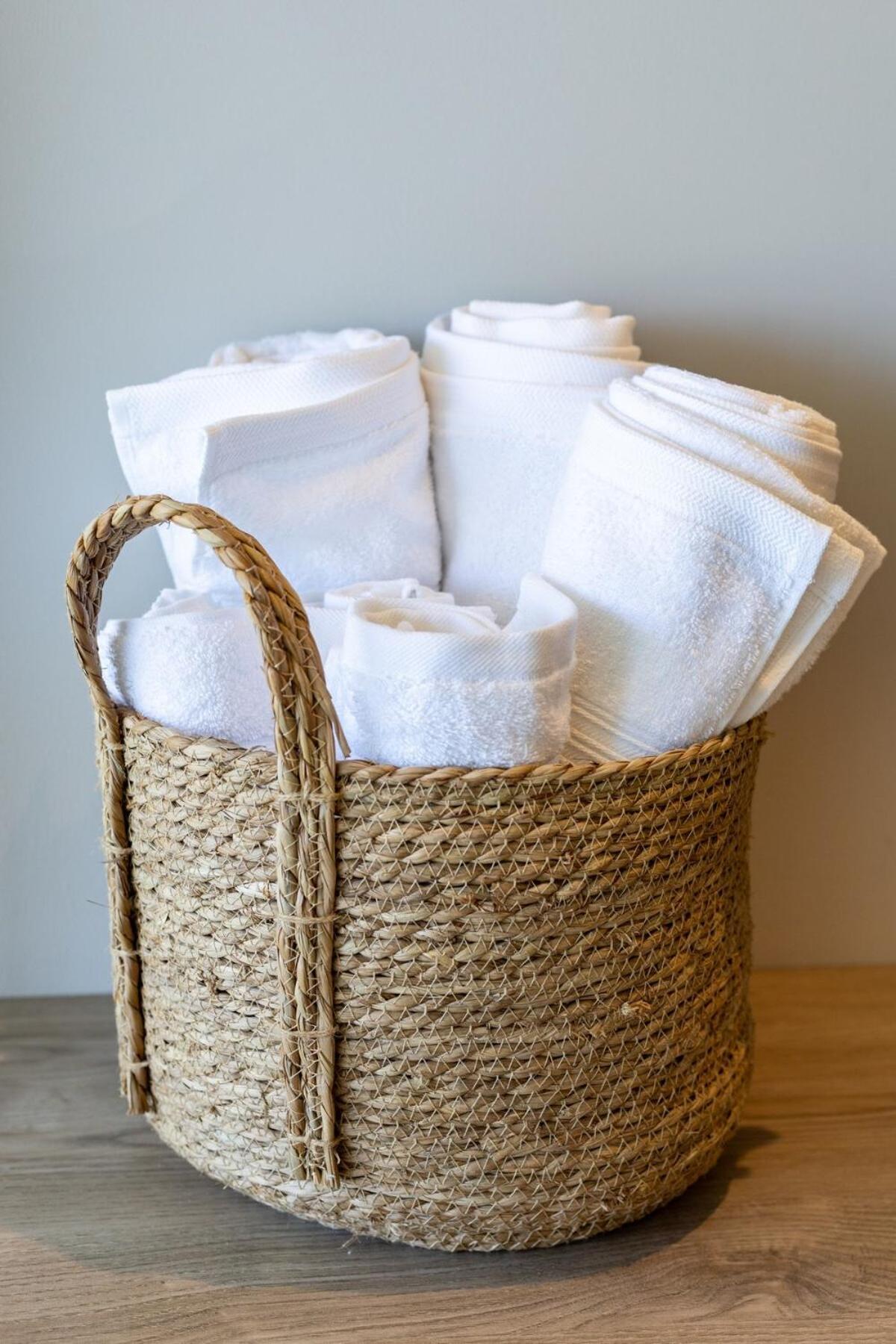 Cosy Seaside With Sunset View